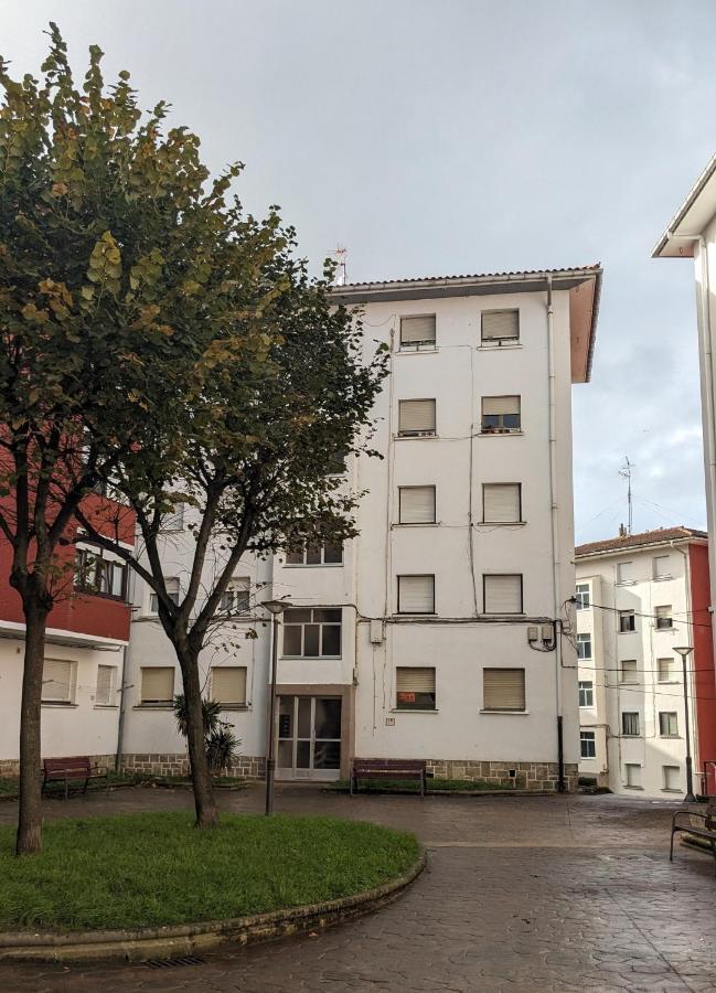 Tonpoigane Apartment Bermeo Ngoại thất bức ảnh
